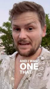 Yvette Howe's Instagram, Twitter & Facebook