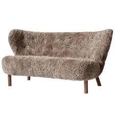 Discover all corner bench dining table on newsnow classifieds at the best prices. Tradition Little Petra Vb2 Sofa Sahara Curly Sheepskin Oiled Walnut Finnish Design Shop