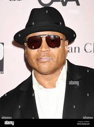 L l cool j hi-res stock photography and images