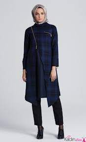 Tugba Lacivert Siyah Ekose Desenli Tunik Modelleri Kadinlive Com Siyah Ekose Moda Stilleri Mutevazi Kiyafetler