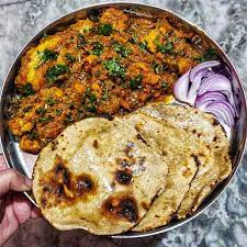 Dinner Me Banaya Hai Dhania Chicken With Tandoori Roti Khaogey Kya Aur Bi Amazing Updates Ke Lie Follow Enc Indian Food Recipes My Food Plate Tandoori Roti