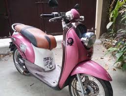 Total ada 7 pilihan warna honda scoopy 2019 dari 3 varian yakni scoopy stylish, sporty dan playful. Honda Scoopy 2011 Used Philippines