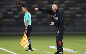 Sans club depuis son passage express au tp mazembe, thierry froger a été nommé entraîneur de l'usm alger, 6eme de la dernière édition du championnat d'algérie. Belmadi Est Le Nouveau Selectionneur De L Algerie Le Parisien