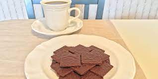Wafers coated with dark chocolate. Bahlsen Afrika Dark Wafers 5 O Clock Coffee Club