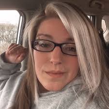 Amy Halford's Instagram, Twitter & Facebook