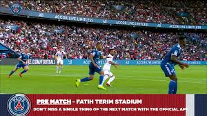Pas d'entrainement pendant les vacances scolaires. Psg Paris Saint Germain Avant Match En Live Basaksehir Istanbul Paris Saint Germain Facebook