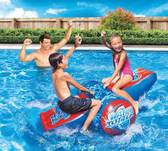 Banzai Wasserschaukel Aqua Rocker Wippschaukel Spiel Fur Den Pool Spielzeug Pool Spielzeug Pool Pool Wasser