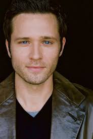 Pictures of Seamus Dever