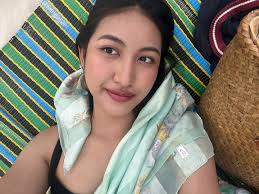 inhale and exhale… 🐬🌬️