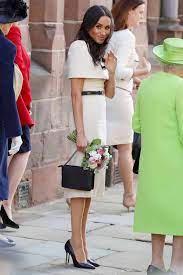 See more ideas about meghan markle style, meghan markle, markle. 23 Amazon Items Meghan Markle Would Add To Her Royal Wardrobe Meghan Markle Outfits Royal Fashion Meghan Markle Style