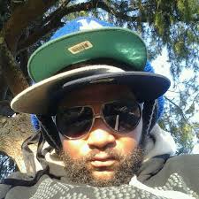 Daniel Travillion (@dustymillis)