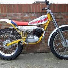 Yamaha Ty 250 Front View Photo By Igiveup1962 Vintage Cafe Racer Yamaha Bikes Trail Motorcycle