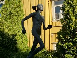 A statue of her stands outside the stadium, and has been. Nils Aas Kunstverksted Inderoy Grethe Waitz
