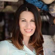 Carly Mcgraw's Instagram, Twitter & Facebook