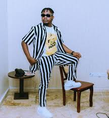 African musicians who have made it often strive to put the continent on the global stage. 10 Best Dressed Musicians And Their Iconic Styles Horus Africa