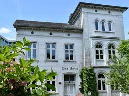 Wir freuen uns auf euren besuch! Stadt Eckernforde Reagiert Auf Personalnot Im Jugendzentrum Das Haus