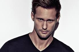 Jan 18, 2018 · alexander skarsgård and margot robbie ever the gentleman, skarsgård helped robbie fix her rapidly unraveling dress at the european premiere of the legend of tarzan last summer in london. Me Tarzan Me Also Alexander Skarsgard Anime Superhero News
