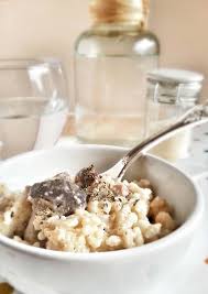 Uno de los platos típicos italianos es el risotto ai funghi o risotto de setas funghi. Risotto De Setas La Mejor Receta De Risotto Del Mundo Pequerecetas