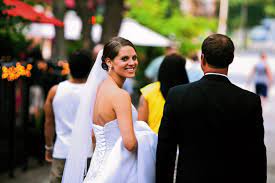 Getting married during coronavirus is nobody's dream, but it's been some couples' lovely, fragile reality. Getting Married In Virginia During The Covid 19 Pandemic