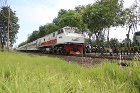 Jadwal keberangkatan kereta api solo cilacap. Daop 8 Surabaya Batalkan Seluruh Perjalanan Ka Penumpang Suara Surabaya