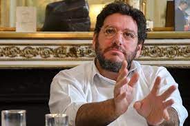 Alejandro pablo avelluto (born 18 february 1966 in buenos aires) is a journalist and book editor who held the office of minister for culture of argentina since 10 december 2015 to september 2018, appointed by mauricio macri. Las Primeras Palabras De Pablo Avelluto Tras La Muerte De Su Hijo Mi Dolor Es Infinito La Nacion