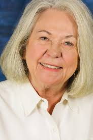 Lynda Long, Real Estate Agent