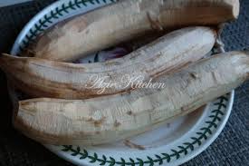 Tak perlu beli kerepek pisang yang dah siap dah kali ini lepas. Kerepek Pisang Tanduk Azie Kitchen