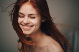 You can leave the oil on for as little as 30 minutes to overnight. 6 Super Easy Volumizing Tips For Fine Thin Hair