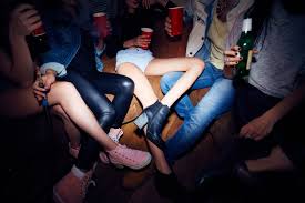 Why Teenagers Mix Drinking and Sex - The New York Times