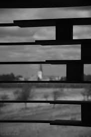 Sinds 2011 siert een 'doorkijkkerkje' de haspengouwse heuvels in borgloon. Reading Between The Lines Borgloon Doorkijkkerk Antoinne Nl