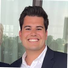 Abraham Kadir's Instagram, Twitter & Facebook