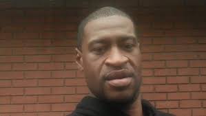 Recuerdan a George Floyd con música e imágenes en sus servicios fúnebres