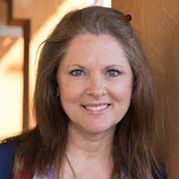 Beth Laborte's Instagram, Twitter & Facebook