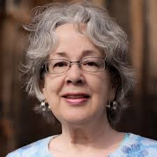 Awakening the Divine Feminine: 18 Stories of Healing, Inspiration, and  Empowerment : J Cornell PhD, Laura: Amazon.de: Books