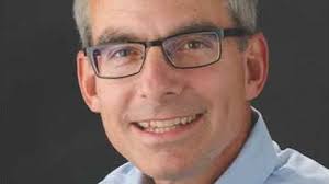 Former investment banking head Terry Maxwell returns to Baird