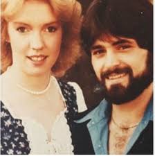 Lived here from 1977 till married 1981 came back 2004