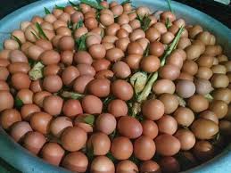 Dari bentuknya saja sudah sangat menggoda. Orang Johor Mesti Suka Rebus Telur Pindang Sedap Macam Makan Dekat Rumah Orang Kahwin