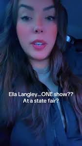 Ella Langley Releases Winter Wonderland