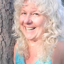 Mary Sucher's Instagram, Twitter & Facebook