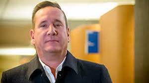 ON THE DAY MOM BOUCHER was arrested, October 10, 2000, Vito Rizzuto was  visiting a funeral parlour in Toronto. He had come to pay his respects to  the grieving family of one