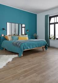 Tendance Deco Esprit Atelier Dans Cette Chambre Parentale Avec Ce Magnifique Miroir Effet Verr Chambre Parentale Industriel Chambres Parentales Chambre Parents