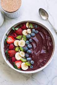 This Acai Bowl Is The Best Smoothie Bowl It S Made With Brazilian Acai Puree Frozen Bananas And Acai Bowl Recipe Easy Bowl Recipes Easy Acai Smoothie Recipe