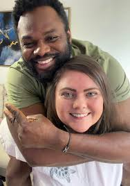 Happy weekend! We're vlogging today and looking forward to it 🎥 Hope  you're all having a lovely start to the weekend 🥰 What's everyone up to  today?