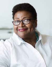 Gloria Cotton's Instagram, Twitter & Facebook