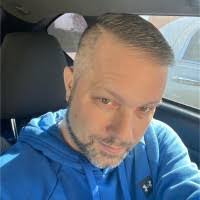 Ronald Stringer's Instagram, Twitter & Facebook