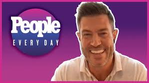 'Bachelorette' Host Jesse Palmer Says the Rose Ceremonies Give Him Deja Vu 