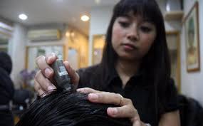 Terakhir adalah zinc, kandungan ini juga terkenal baik untuk menjaga kesehatan rambut. Serum Menjadi Solusi Pencegahan Rambut Rontok Tribun Jateng