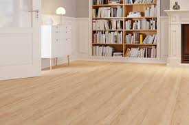Fehlende trittschalldämmung kann zum streitfall werden. Bootshaus Eiche Hell 1 Stab Landhausdiele Laminat Inkl Trittschalldammung Meisterdesign Laminate Ll 150 S 6259 Meister Deinetur De