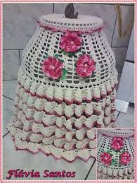 Capa De Botijao De Croche Com Flores Capa Para Botijao De Gas De Croche Branco E Preto Crochet Crafts Crochet Designs Crochet Kitchen
