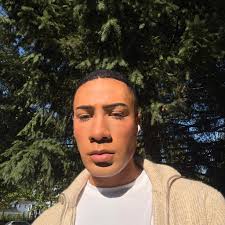 Hi everyone! I'm currently offering free health and wellness coaching  sessions in order to fulfill requirements for my certification! If you or  anyone you know is wanting to try it out, feel